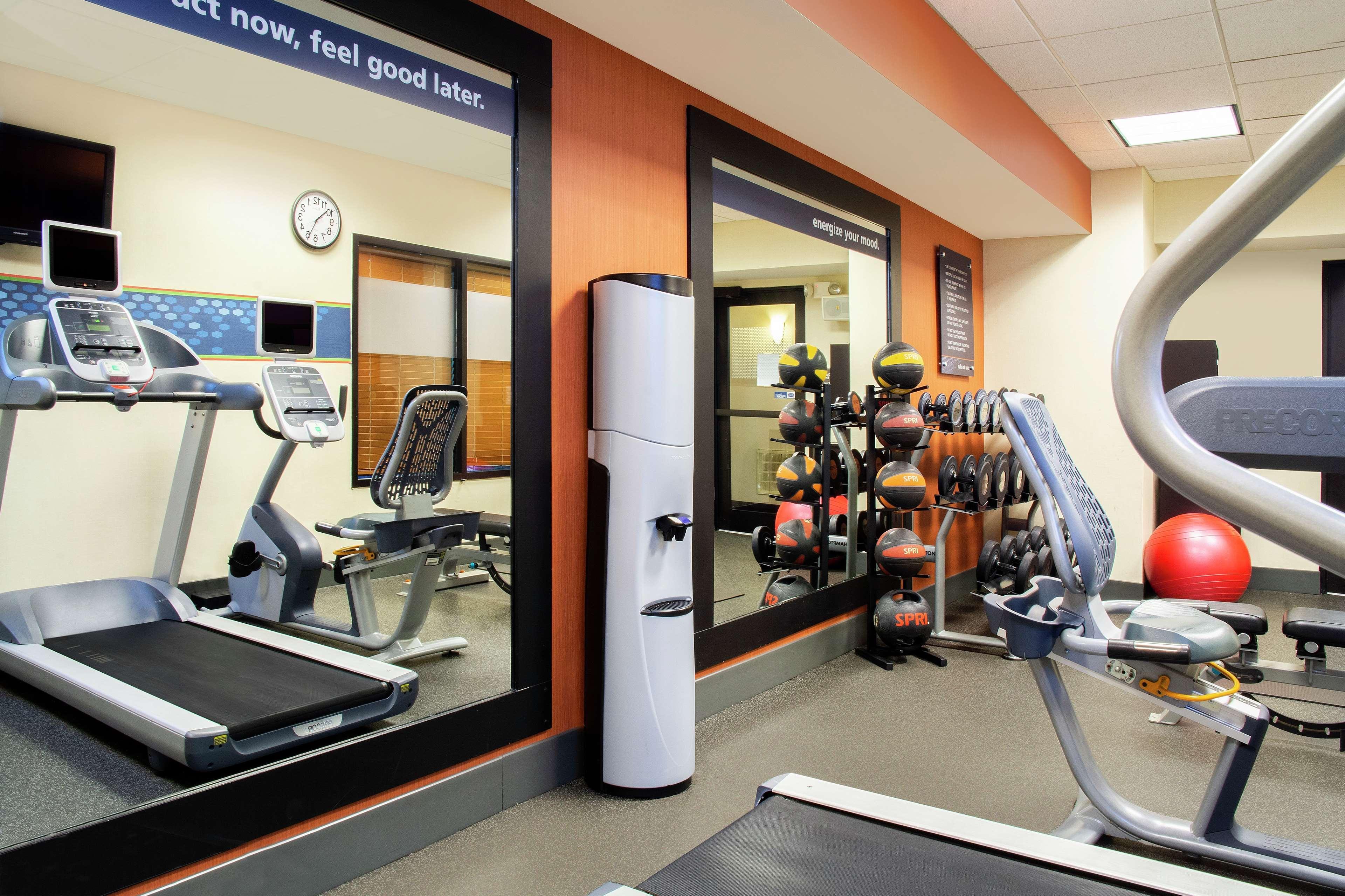 Hampton Inn Merrillville Bagian luar foto