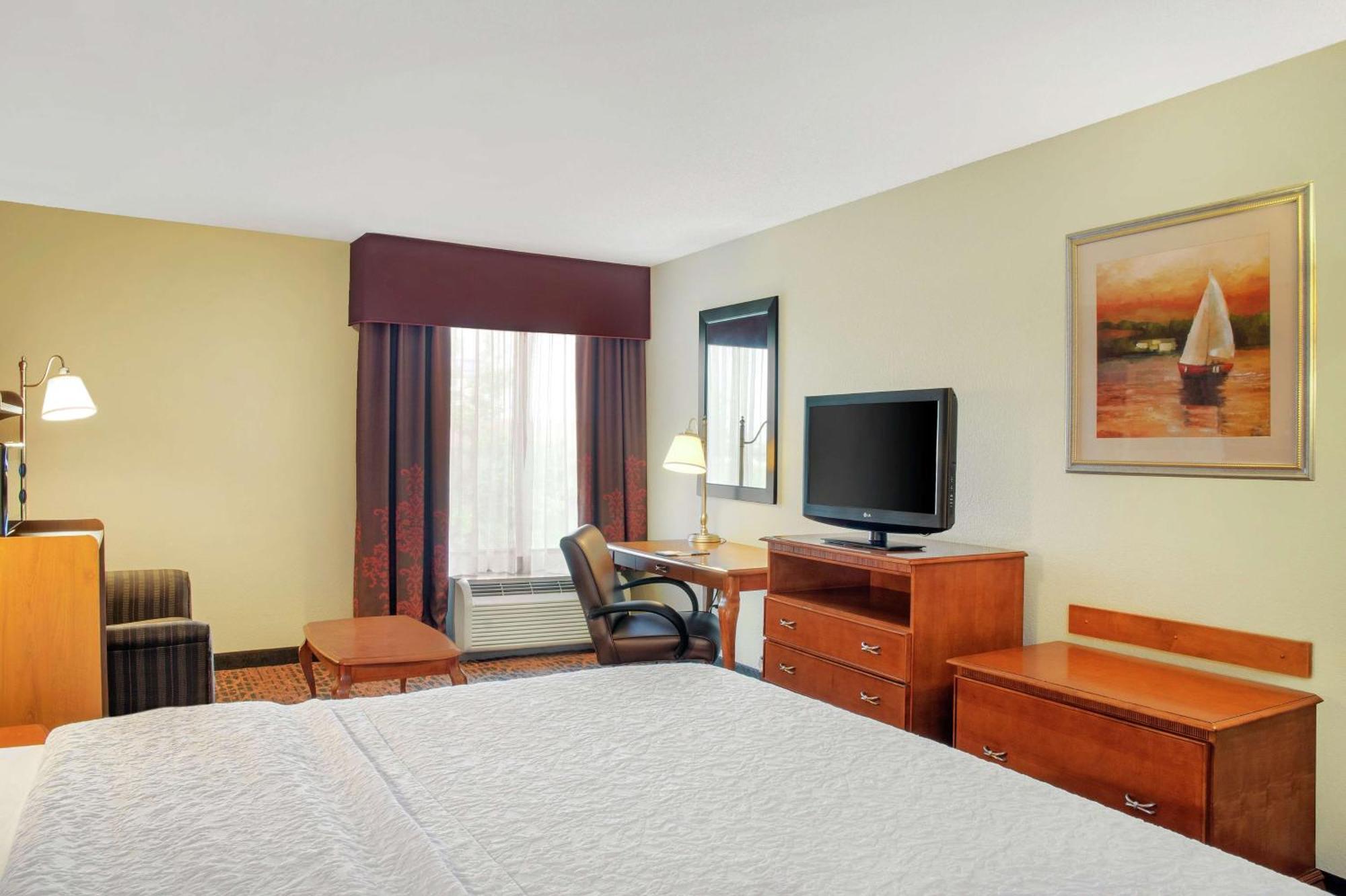 Hampton Inn Merrillville Bagian luar foto
