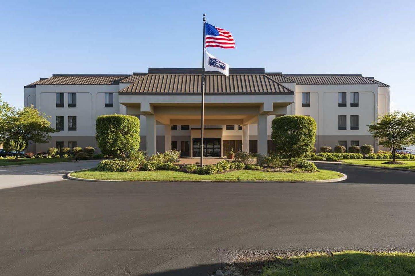 Hampton Inn Merrillville Bagian luar foto