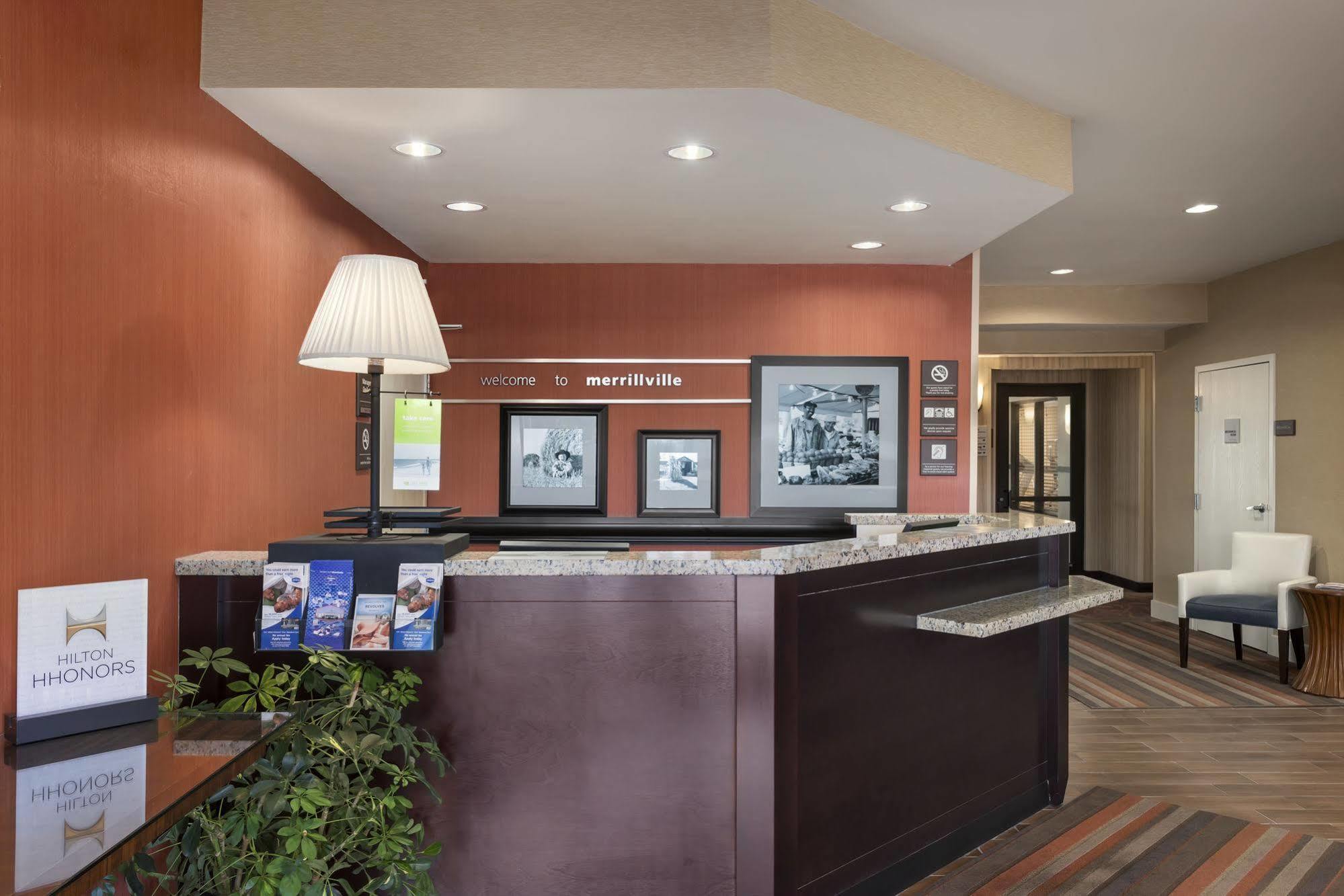 Hampton Inn Merrillville Bagian luar foto