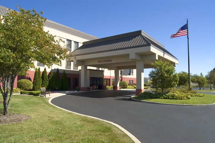 Hampton Inn Merrillville Bagian luar foto